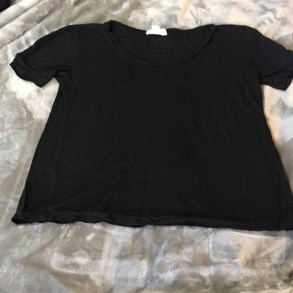 Black T-Shirt from Forever 21- M